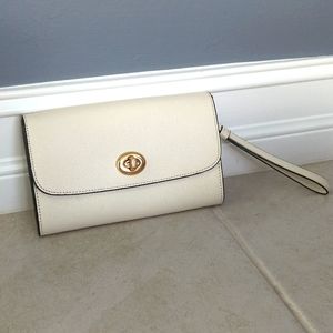 Coach wristlet/chain crossbody